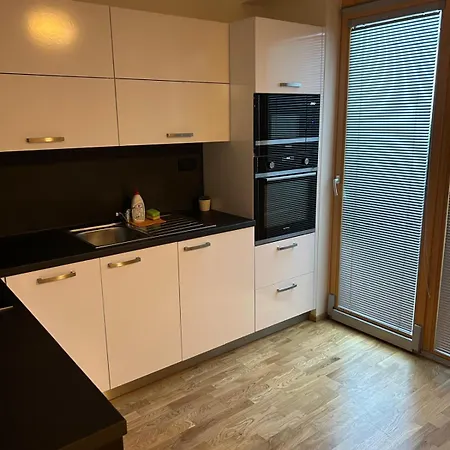Residence Kobrova With Free Parking Prague Exterior photo
