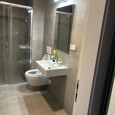 Residence Kobrova With Free Parking Prague Exterior photo